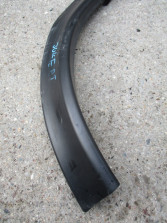 NISSAN JUKE 1.6 DIG-T SIERP PRAWY TYŁ LISTWA