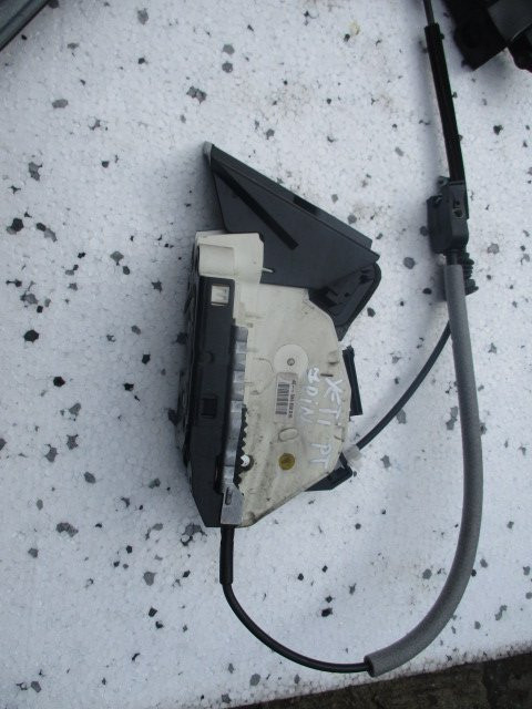 SKODA YETI ZAMEK PRAWY TYŁ 7PIN 5K4839016