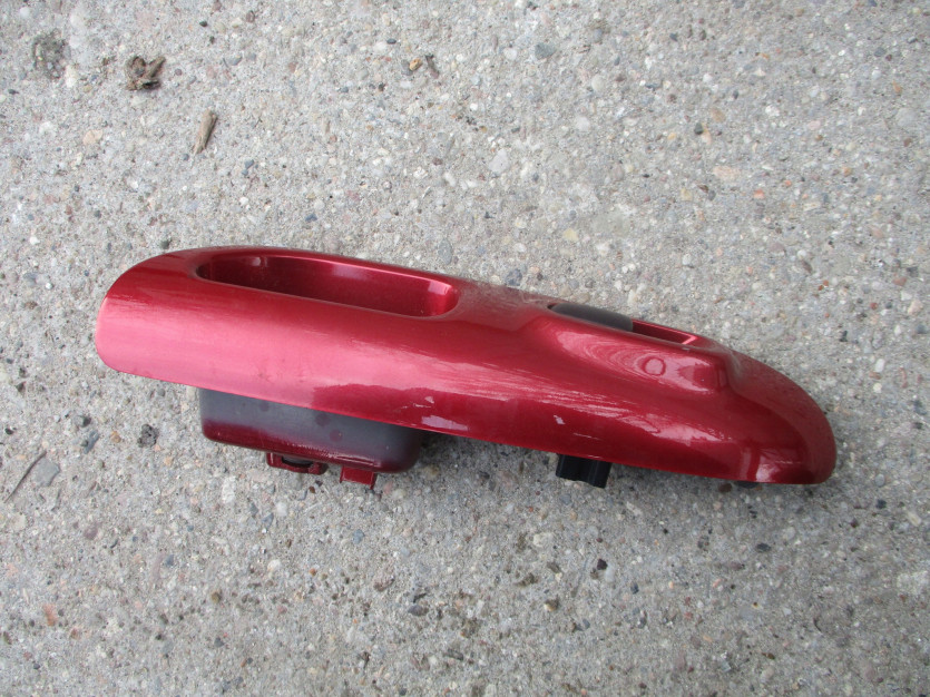 NISSAN JUKE RĄCZKA UCHWYT LEWY TYŁ NAH