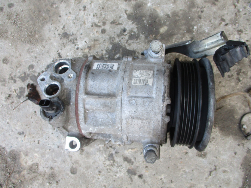 FIAT LINEA 1.4 T-JET 120 KM KOMPRESOR KLIMATYZACJI