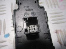 CITROEN C4 PRZEŁĄCZNIK SZYB LEWY 9651484377