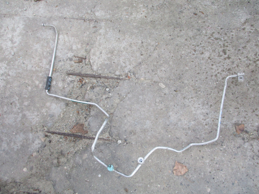 JUSTY G3X IGNIS LIFT 1.3 16V rurka klimatyzacji