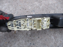 CHEVROLET SPARK 05 R. PRZEŁĄCZNIK SZYB LEWY PRZÓD