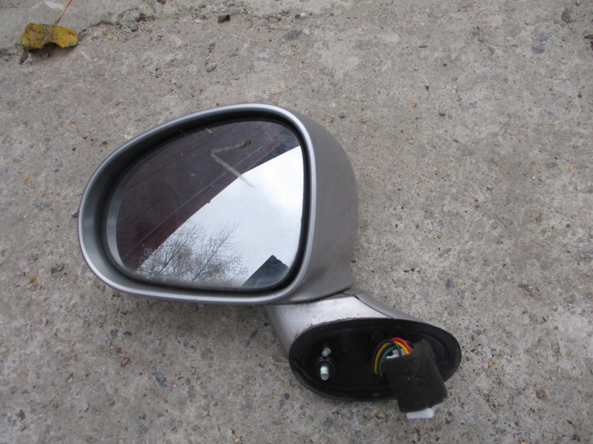 CHEVROLET SPARK 05 R. LUSTERKO LEWE 92U