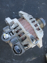 HYUNDAI I30 II 1.4 16V ALTERNATOR 37300-2B700