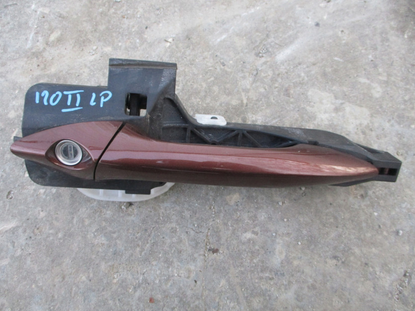 HYUNDAI I30 II HB 5D KLAMKA LEWY PRZÓD U8N