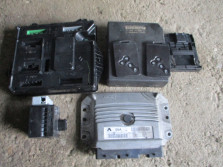 MEGANE III 1.4 TCE 130 KOMPUTER 237100293R