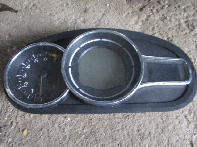 MEGANE III 1.4 TCE 130 LICZNIK