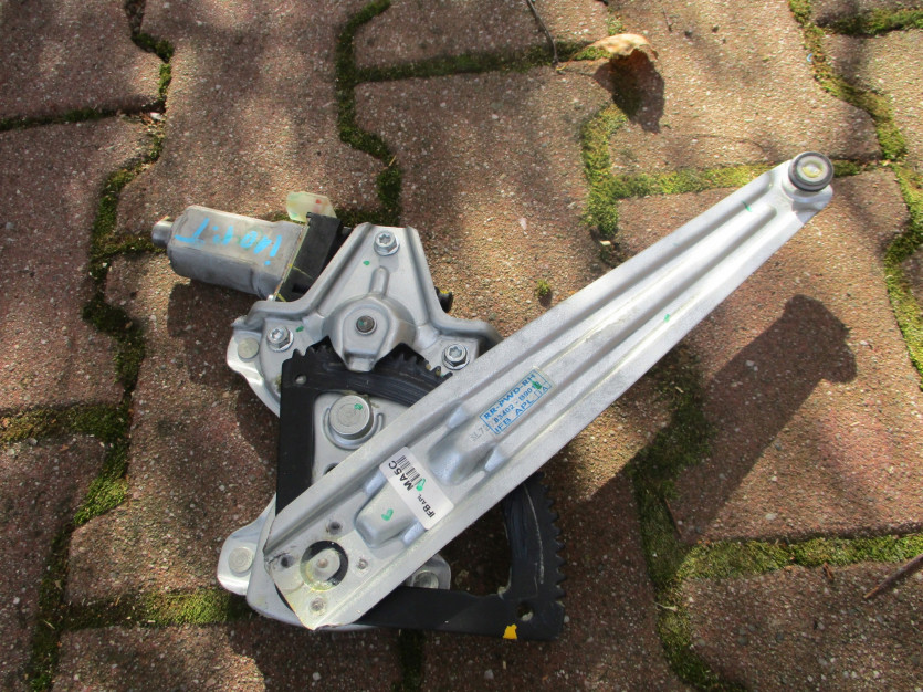 HYUNDAI I10 II 2017 R. MECHANIZM SZYBY PRAWY TYŁ