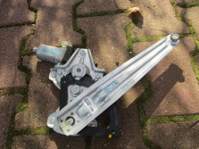 HYUNDAI I10 II 2017 R. MECHANIZM SZYBY PRAWY TYŁ