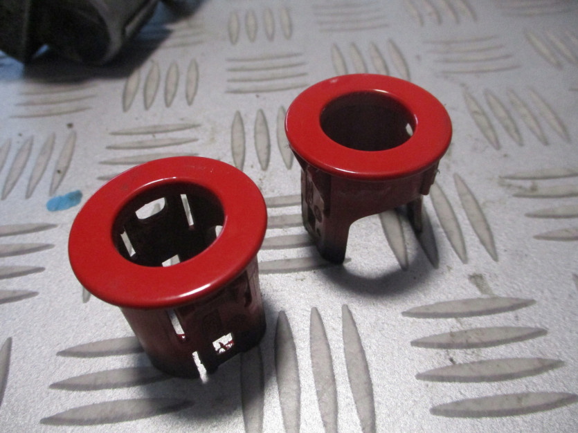 FOCUS MK3 III OSŁONA OBUDOWA CZUJNIKA COFANIA TYŁ