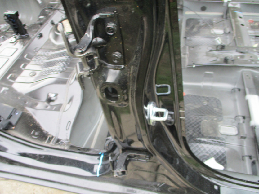 HYUNDAI I10 II 2017 R. ZAWIASY DRZWI PRAWY TYŁ