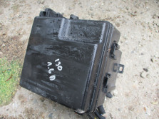 HYUNDAI I30 1.6 CRDI SKRZYNKA BEZPIECZNIKÓW