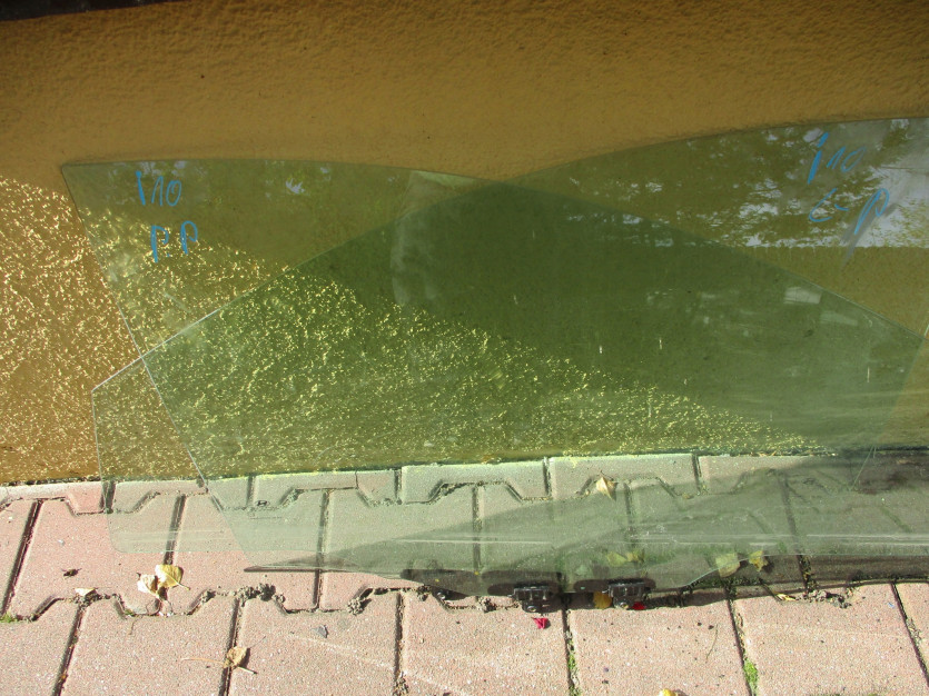 HYUNDAI I10 II 5D 2017 R. SZYBA PRAWY PRZÓD