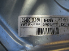 HYUNDAI I30 HB MECHANIZM SZYBY PRAWY PRZÓD