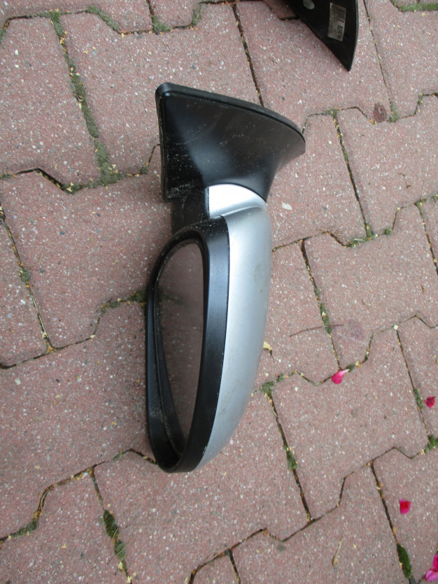 HYUNDAI I30 2R LUSTERKO PRAWE 5PIN