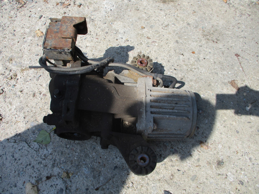 PEUGEOT 4007 2.2 HDI MOST TYŁ