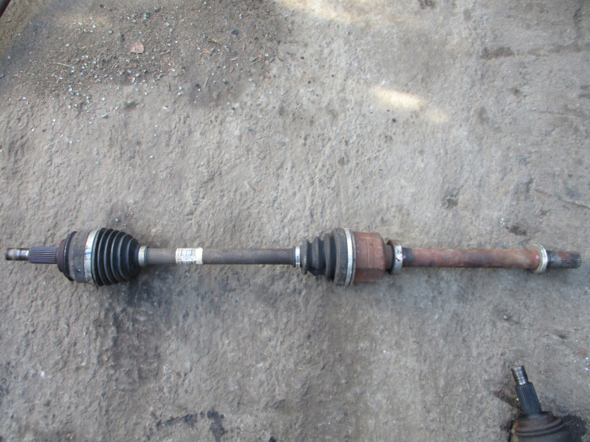 SCENIC III LIFT 2.0 DCI 13.R PÓŁOŚKA PRAWA POLOS