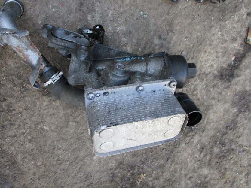 SCENIC III LIFT 2.0 DCI CHŁODNICZKA OLEJU PODSTAWA