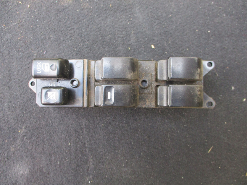 PEUGEOT 4007 PRZEŁĄCZNIK SZYB 8608A185