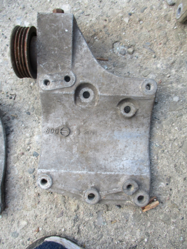 JUSTY G3X IGNIS LIFT 1.3 PODSTAWA KOMPRESORA ROLKA