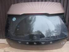 VOLVO V40 D2 15R. KLAPA TYŁ 708-46