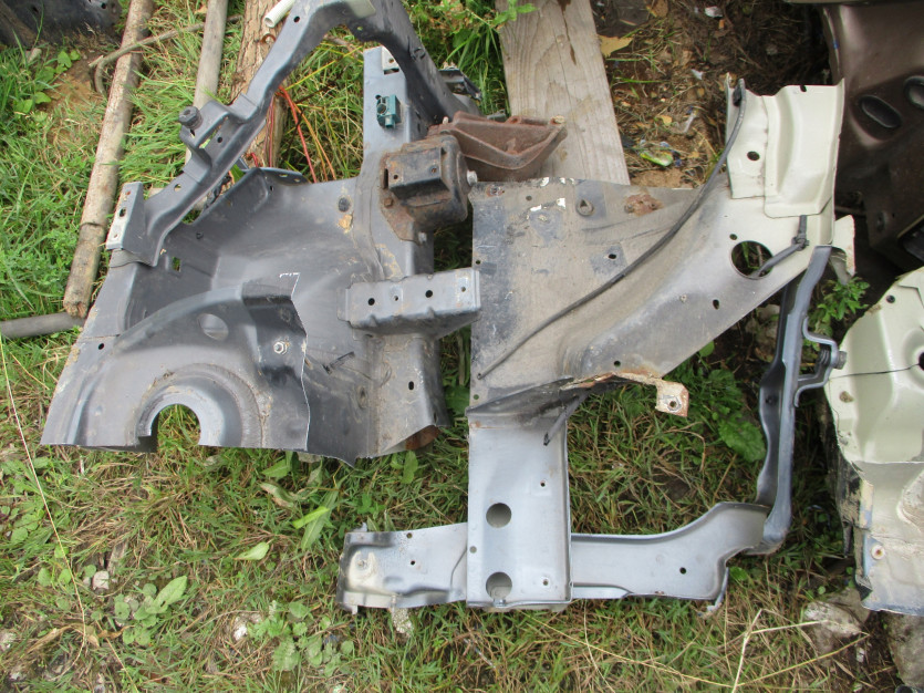 SWIFT MK6 07 R. 5D PODŁUŻNICA LEWA