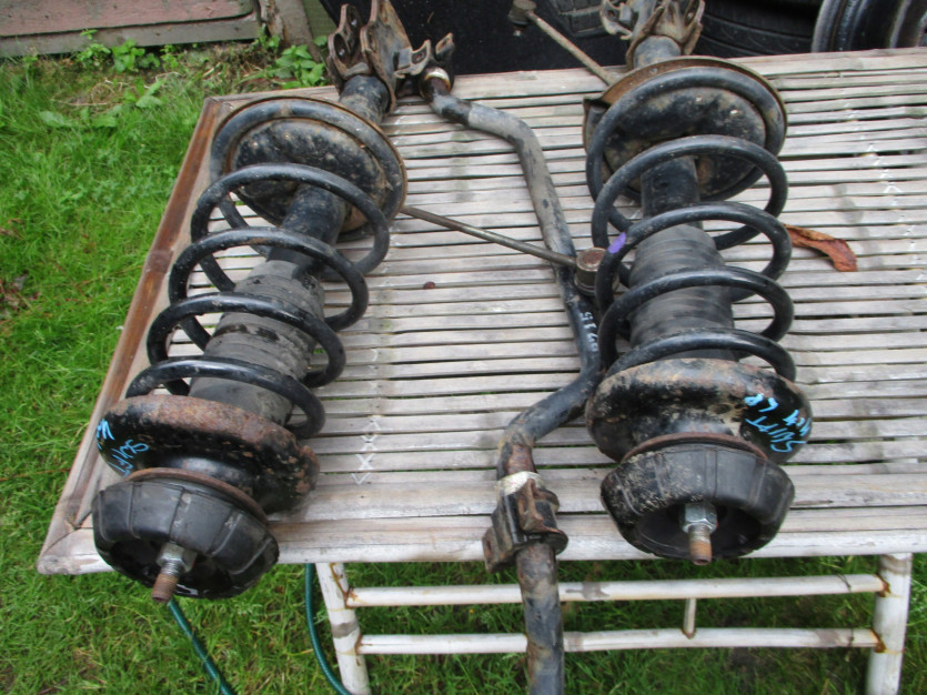 SWIFT MK6 07 R. 5D 4X4 AMORTYZATOR PRAWY PRZÓD