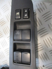NISSAN TIIDA 2007 R. PRZEŁĄCZNIK SZYB LEWY PRZÓD