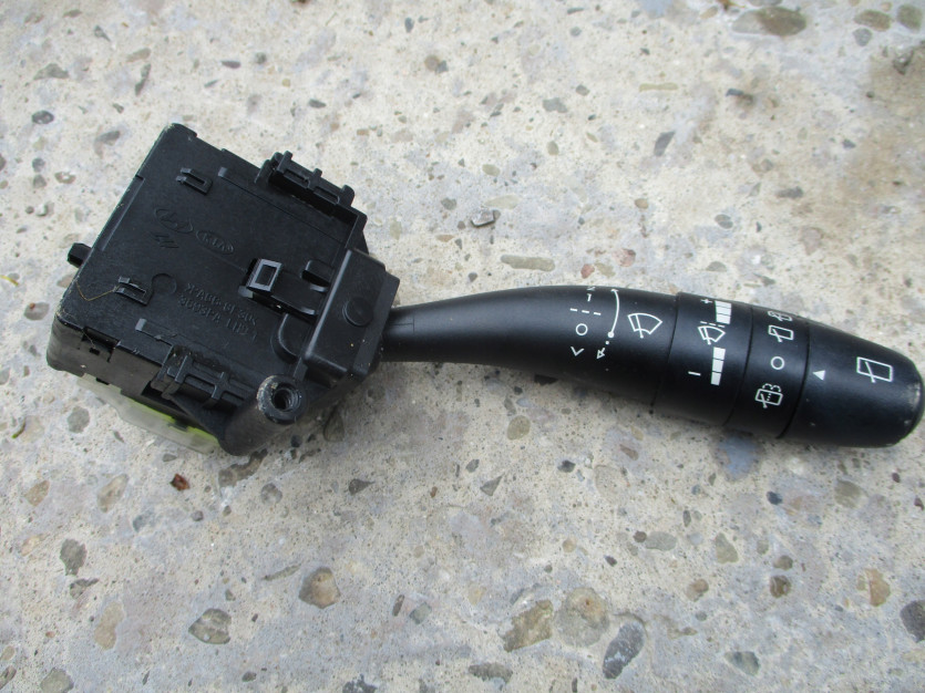 HYUNDAI I30 08.R PRZEŁĄCZNIK 93420-2L011