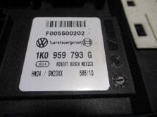 vw JETTA SILNICZEK SZYBY LEWY PRZÓD 1K5837401H