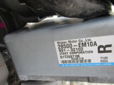 NISSAN TIIDA WSPOMAGANIE