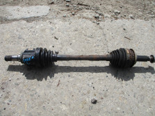 SUBARU TREZIA TOYOTA VERSO S 1.33 PÓŁOS LEWA