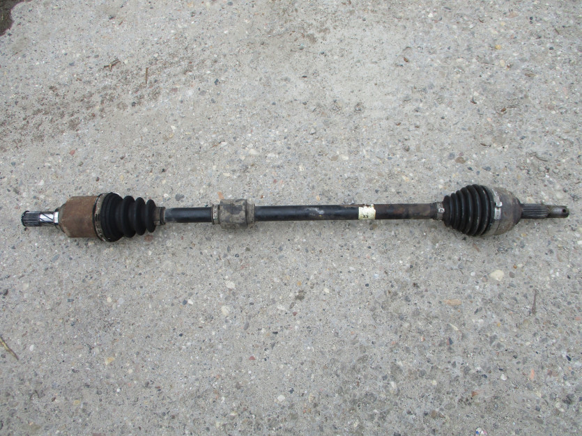 NISSAN TIIDA SILNIK 1.6 16V PÓŁOŚ PRAWA