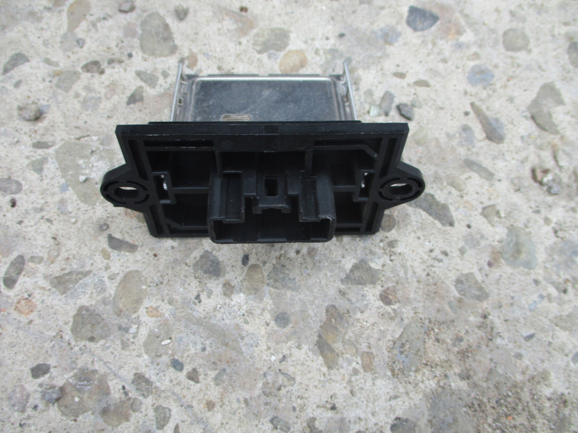 NISSAN TIIDA SILNIK 1.6 16V REZYSTOR