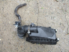 SUBARU TREZIA TOYOTA VERSO S 1.33 OBUDOWA FILTRA