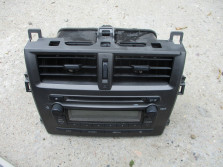 SUBARU TREZIA TOYOTA VERSO S RADIO