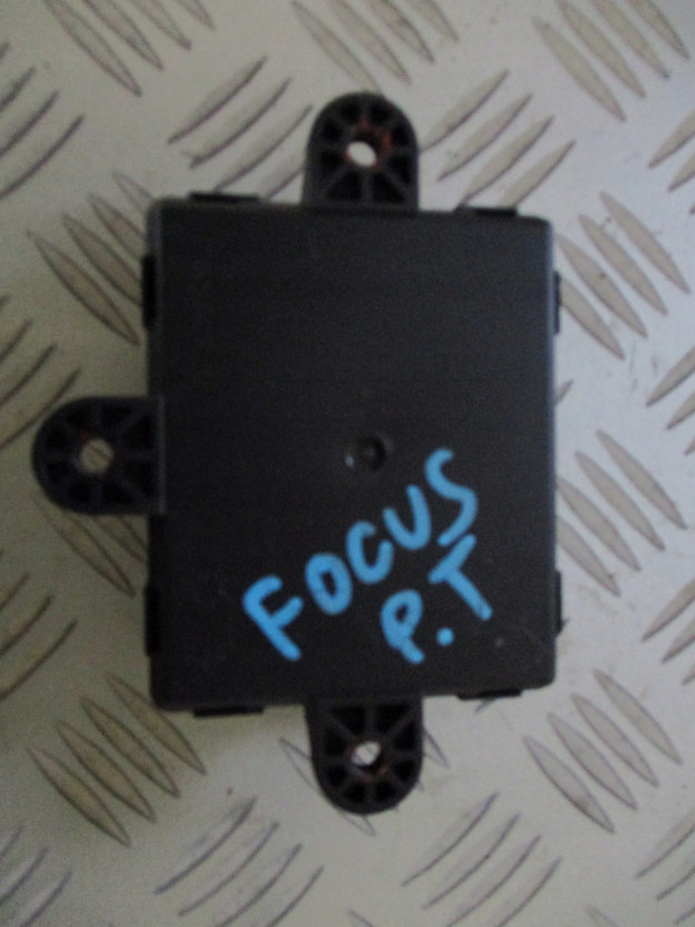 FOCUS MK3 SEDAN 14 R. MODUŁ DRZWI BV6N14B532AJ