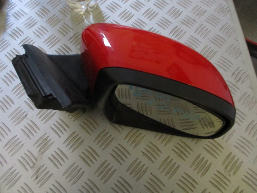 FOCUS MK3 SEDAN 14 R. LUSTERKO PRAWE 12PIN