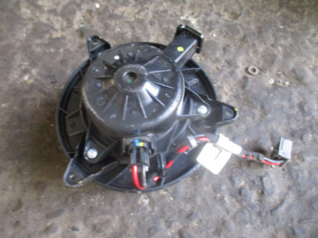 CHEVROLET CRUZE DMUCHAWA