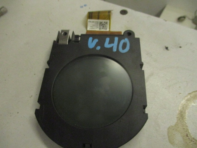 VOLVO V40 D2 15 R. LICZNIK