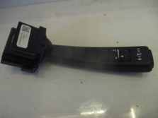 VOLVO V40 D2 15 R PRZEŁACZNIK 31456041