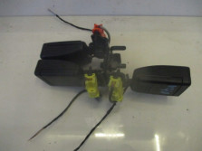 VOLVO V40 D2 15 R. ZACZEPY PASÓW TYŁ