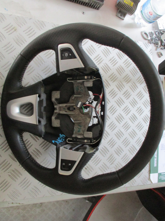 SCENIC III 3 LIFT BOSE KIEROWNICA