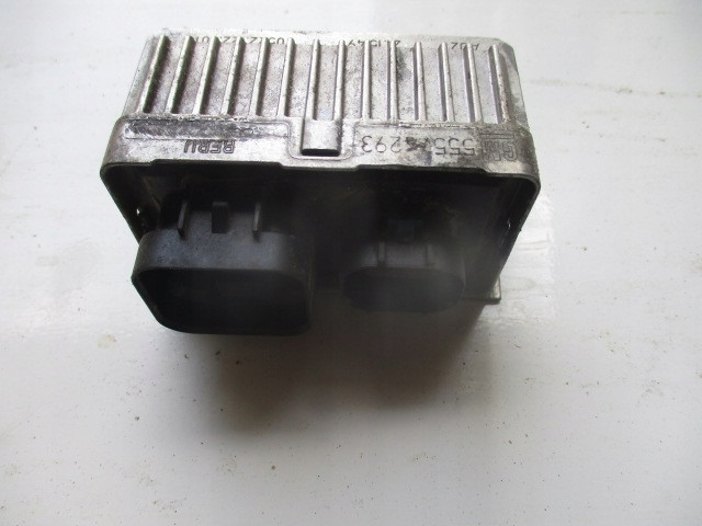 CHEVROLET CRUZE 2.0 VCDI PRZEKAŹNIK ŚWIEC 55574293