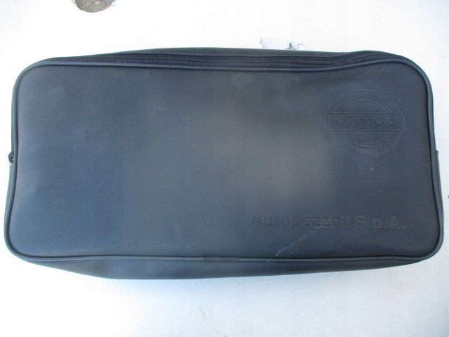 VOLVO V40 D2 2015R. APTECZKA