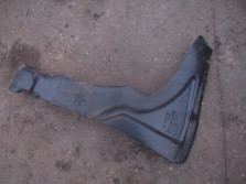 VOLVO V40 D2 WYGLUSZENIE BLOTNIKA LEWE 31283054