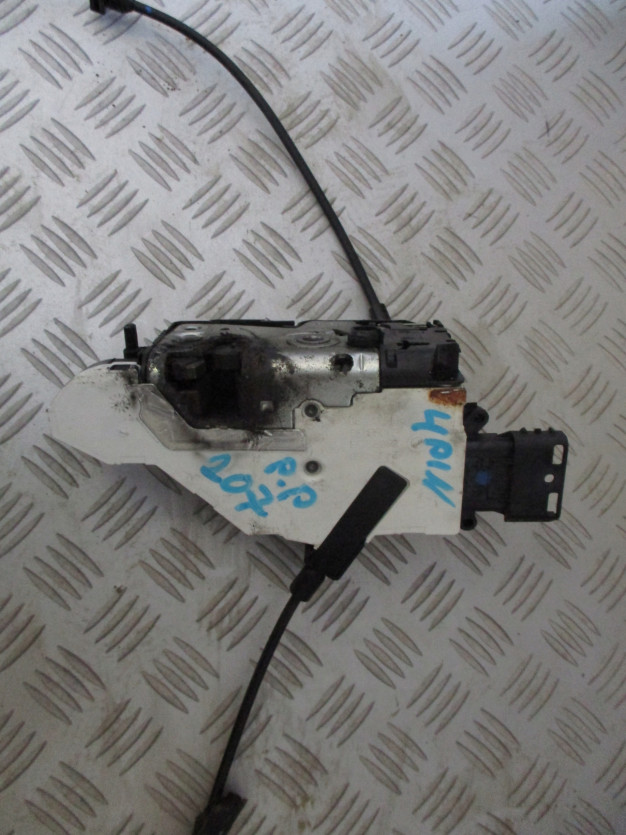 PEUGEOT 207 5D HB ZAMEK PRAWY PRZÓD 4PIN