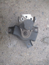 HYUNDAI GETZZ 02 1.1 PODUSZKA SILNIKA