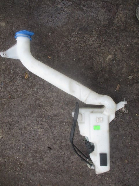 SKODA ROOMSTER PRAKTIK ZBIORNICZEK SPRYSKIWACZY